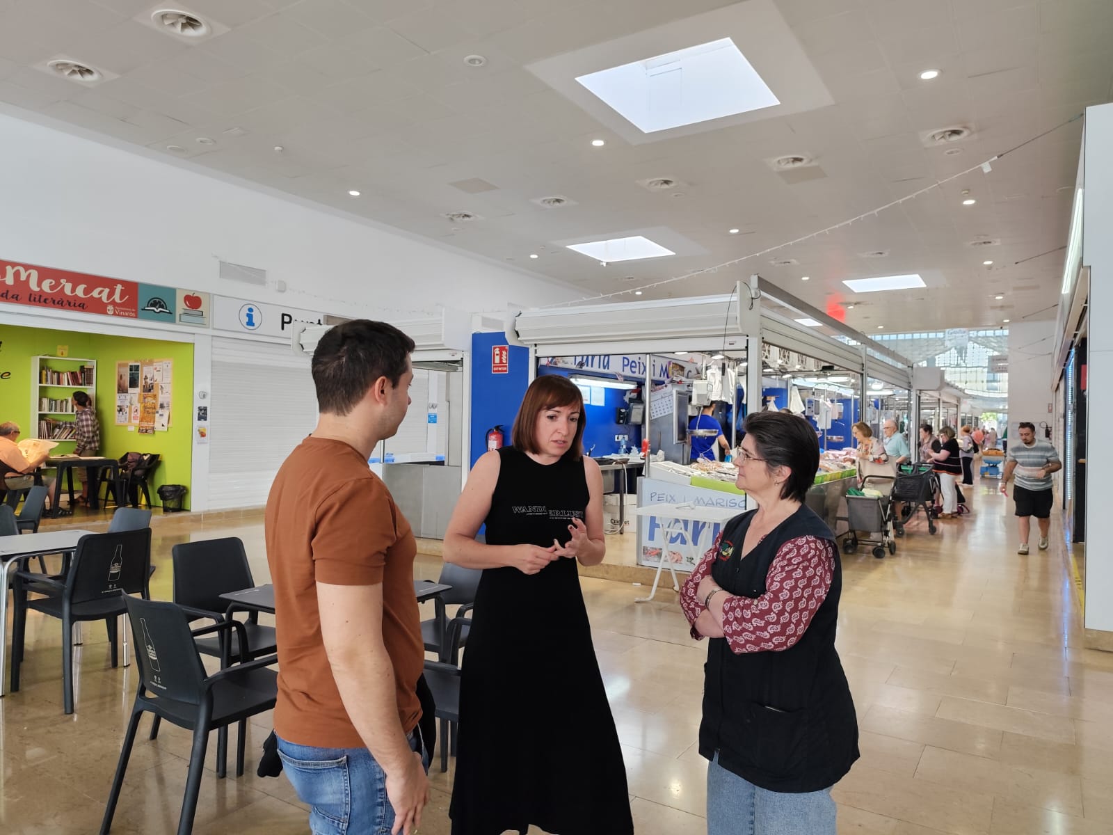 El Ayuntamiento moderniza el Mercado Municipal